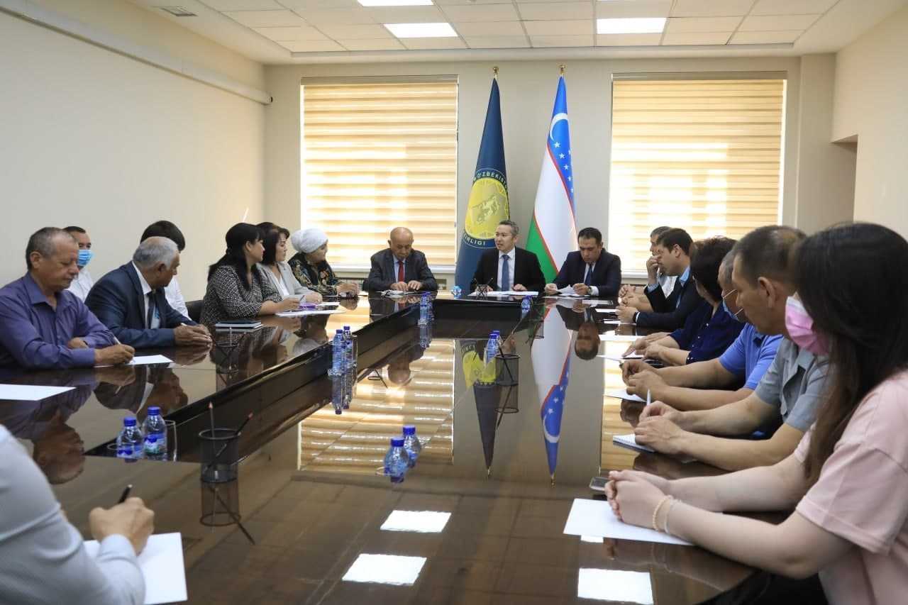 O'zbekiston  Respublikasi  Fanlar  akademiyasi  huzuridagi O'zbekistonning eng yangi tarixi masalalari bo'yicha Muvofiqlashtiruvchi-metodik  markaz, "Ўзбекистон" нашриёти ДУК tomonidan "Ғалаба боғи" ёдгорлик мажмуасида «O‘ZBEKISTON IKKINCHI JAHON URUSHI D