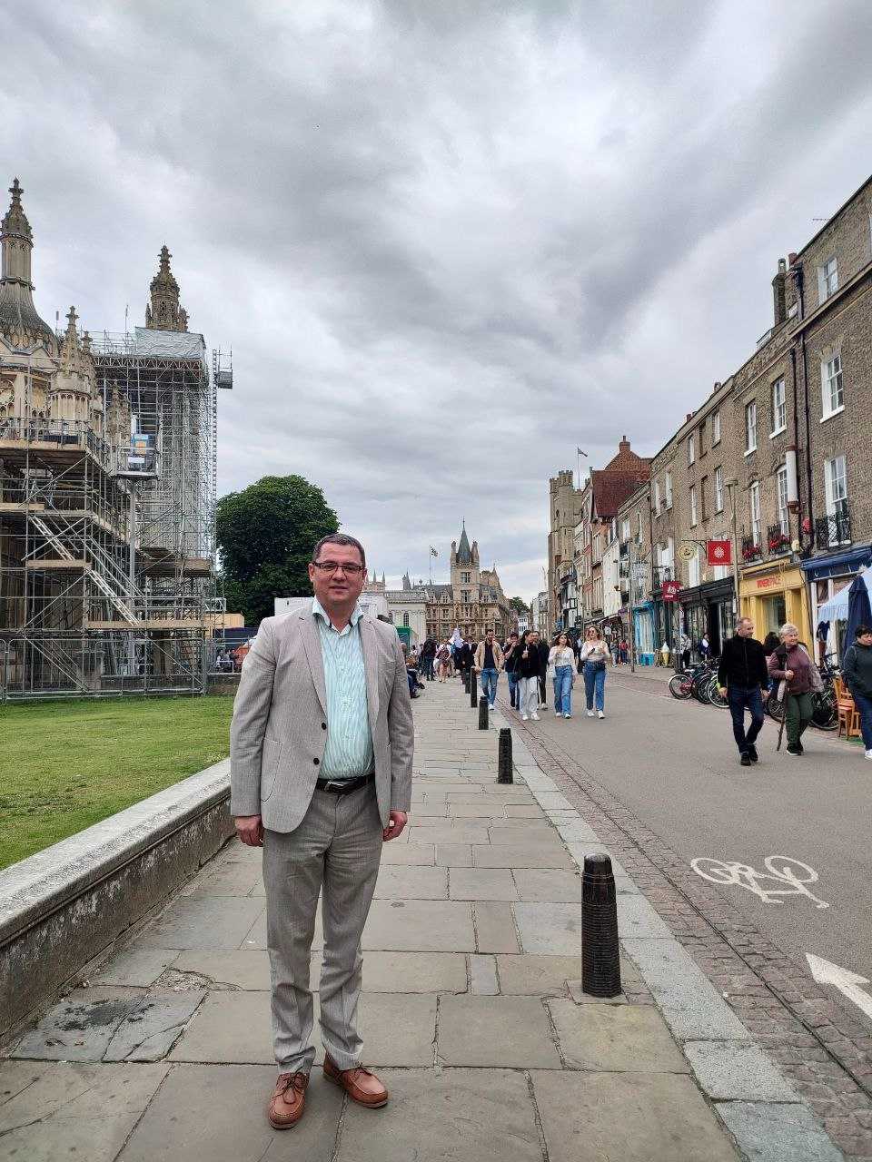 M.A. Rahimov Siyosat va xalqaro munosabatlar kafedrasi taklifiga binoan Kembrij universitetiga akademik safarda bo‘ldi.