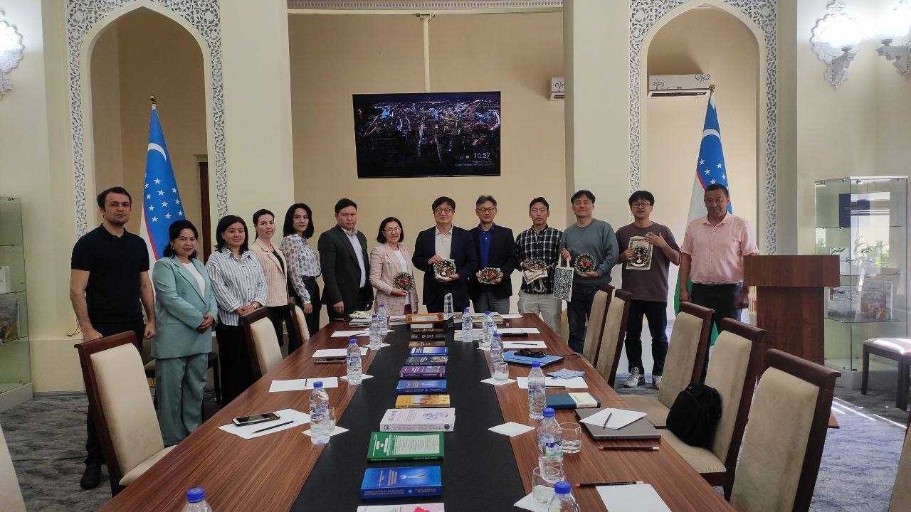 Xalqaro munosabatlar doirasida yangi tajribalar hayotga tadbiq etiladi